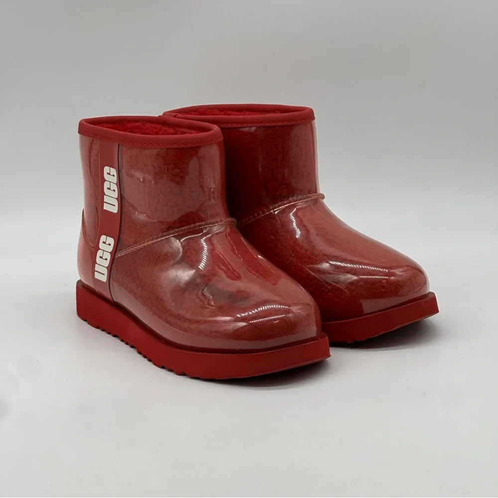 UGG Classic Clear Mini Boots. Size 4